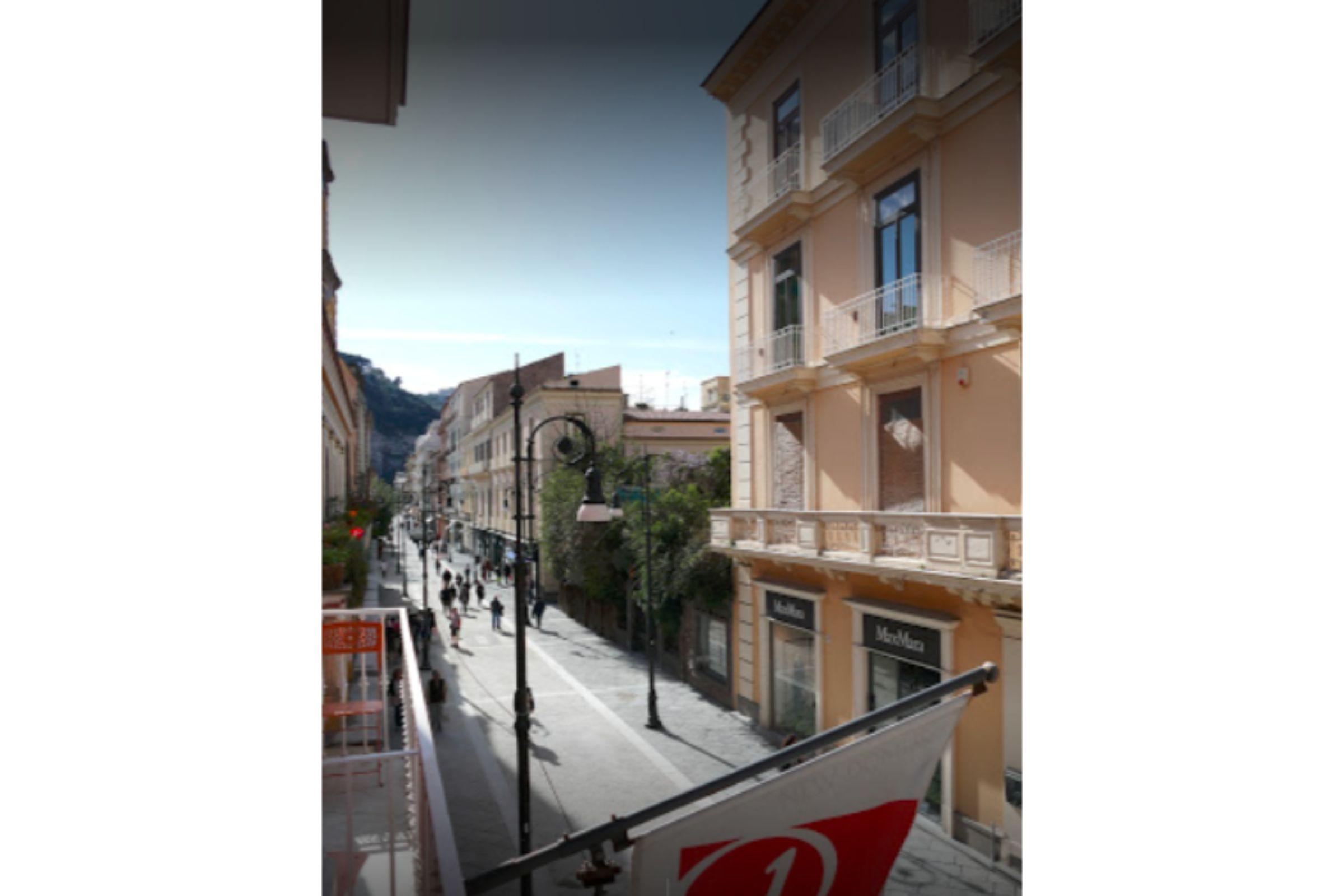 Palazzo Tasso Bed & Breakfast Sorrento Exterior photo